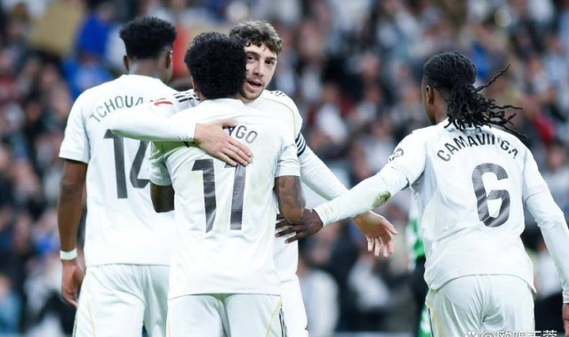 皇马一周3场0胜，凌晨1：1爆冷平赫罗纳，落后巴萨6分无缘争冠