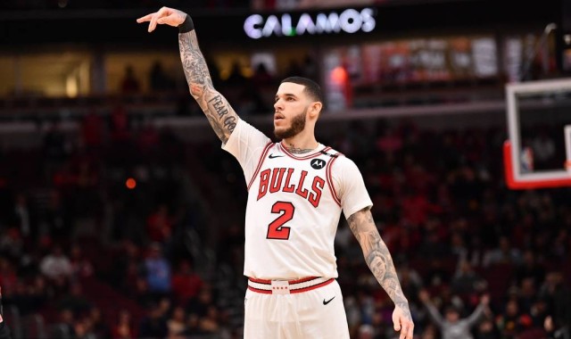 郎佐-鲍尔被快船送至爵士 雷霆接连完成两笔交易