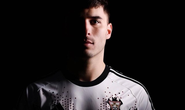 昔日西甲铁卫加盟新东家后遭遇冷落，山东泰山及时止损，做出了最明智的选择