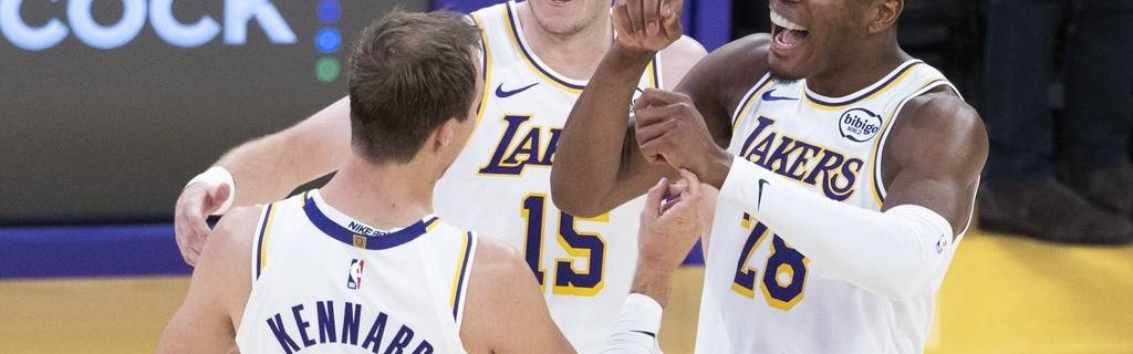 东契奇35分唐斯25+16 湖人胜尼克斯